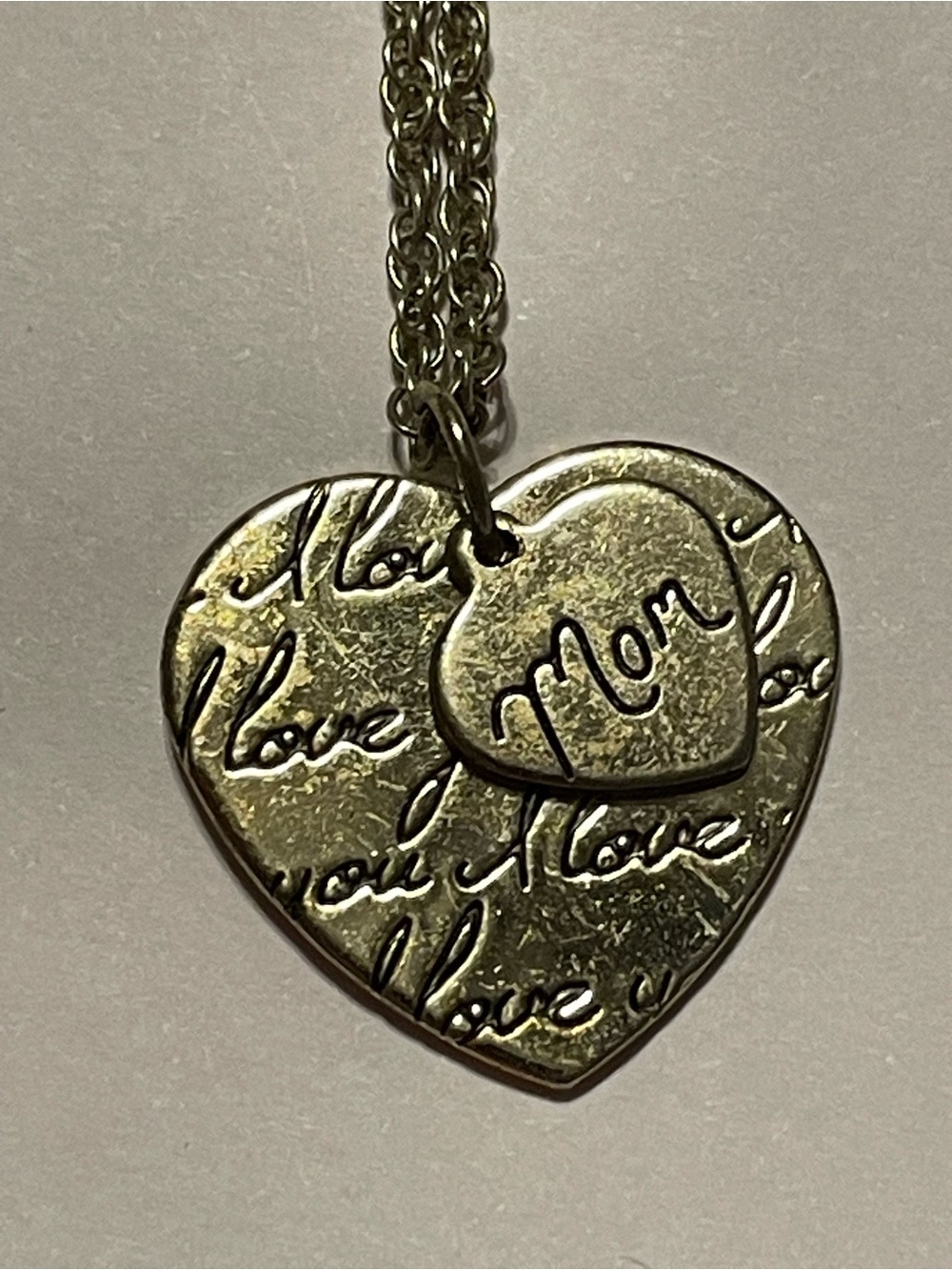 I Love You Mom Costume Necklace #0213